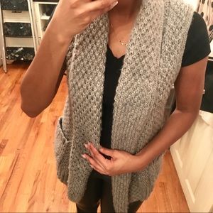 Zara Sleeveless Cableknit Cardigan